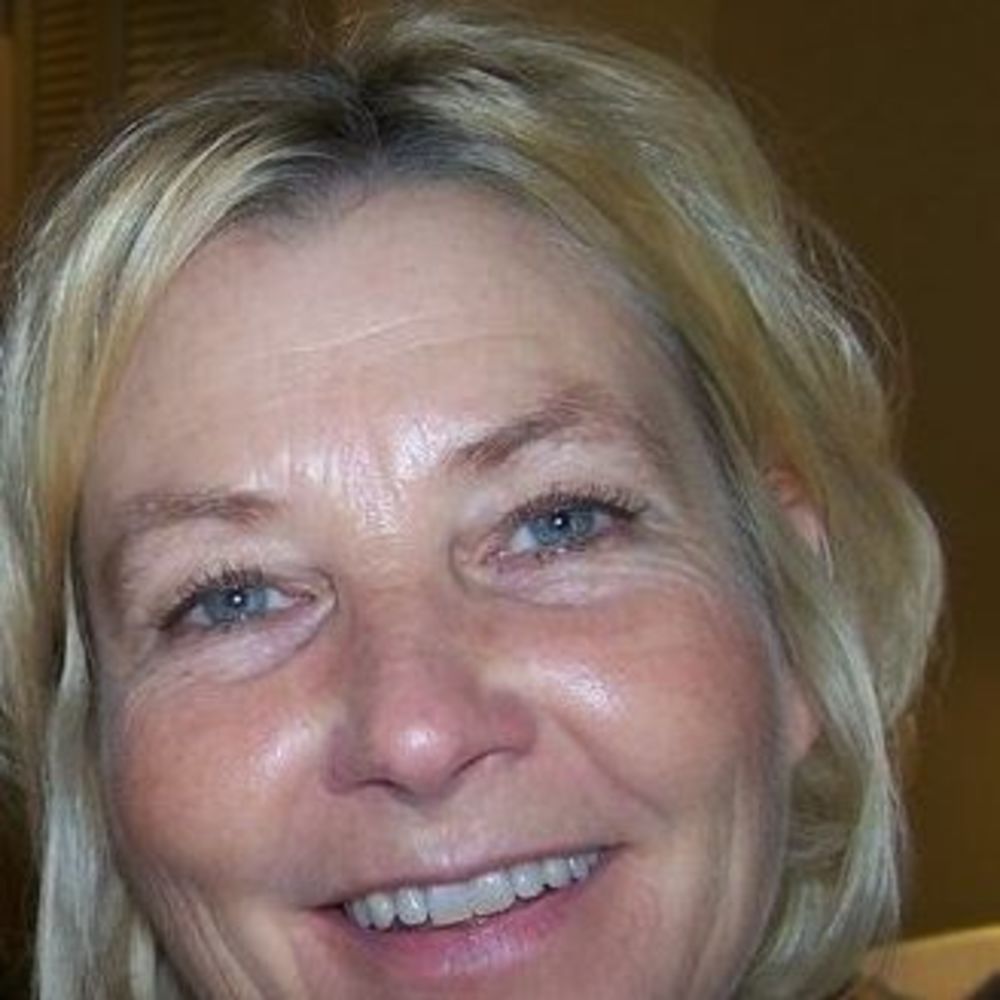 Meet your Posher, Naomi